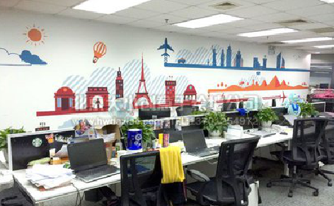 凌云教你设计办公室墙绘的方法。